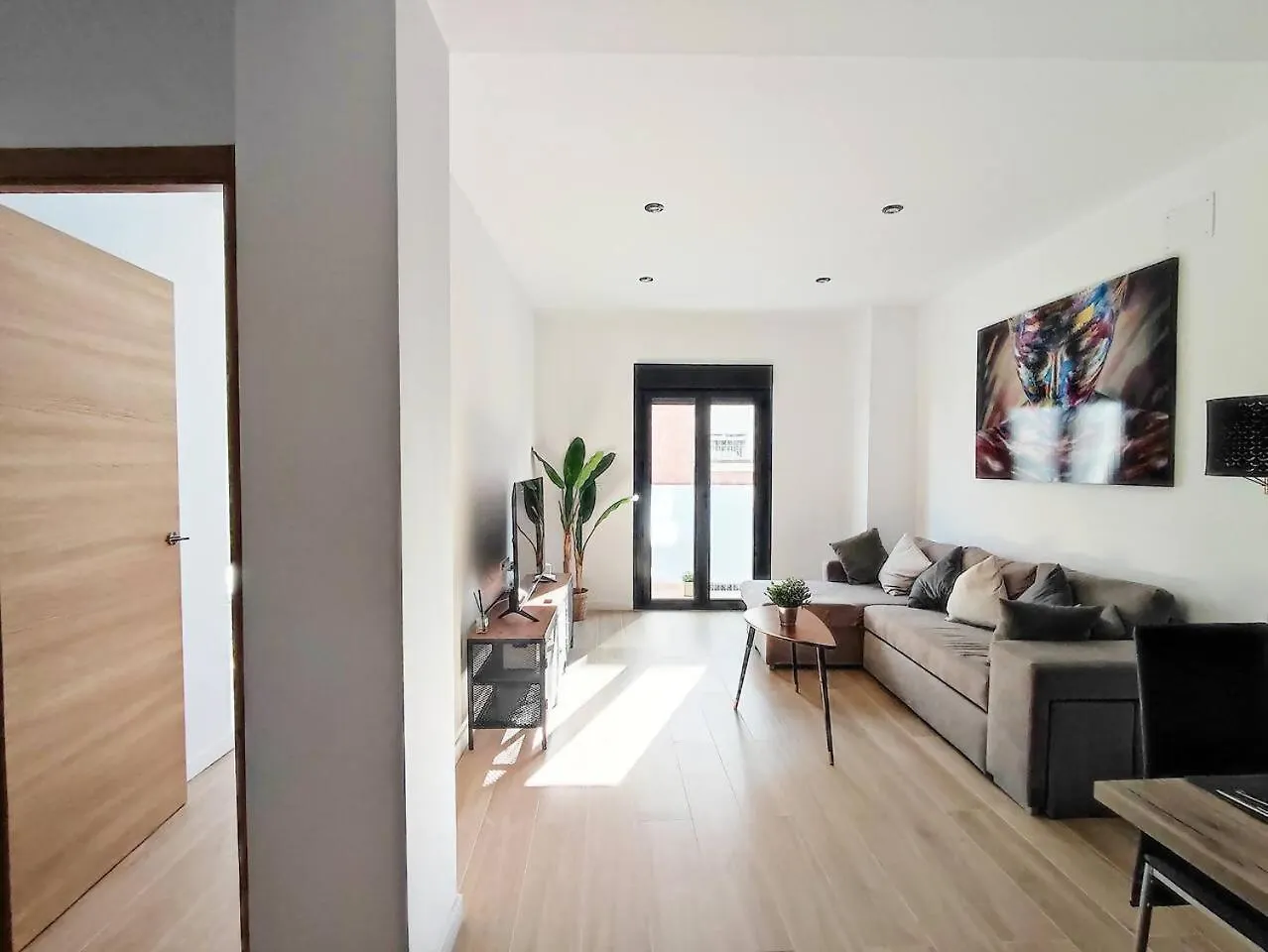 Ohana Home 3 Malaga Spain